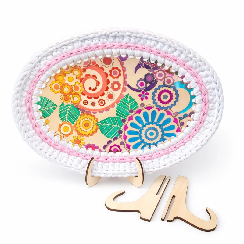 Asztali állvány horgolt képekhez